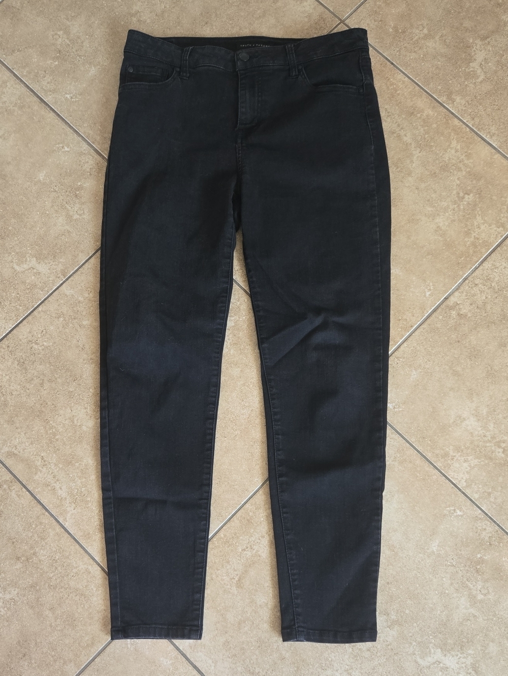 Women's Black Skinny Stretch Jeans